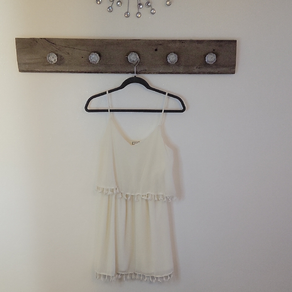 Eyeshadow Cream Camisole with Tassel Trim SZ MED